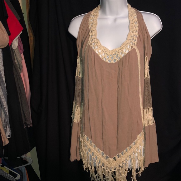 Tops - Cold shoulder fringe top